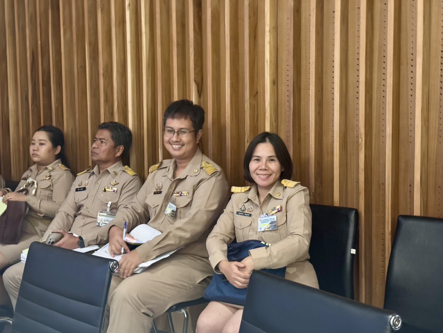 title - ส.ป.ก. ร่วมประชุมคณะกรรมาธิการวิสามัญพิจารณาศึกษาร่างพระราชบัญญัติงบประมาณรายจ่าย ประจำปีงบประมาณ พ.ศ. 2570 วุฒิสภา ครั้งที่ 12
